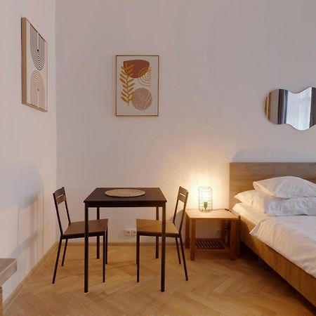 Vita Nejedleho Apartments 프라하 외부 사진